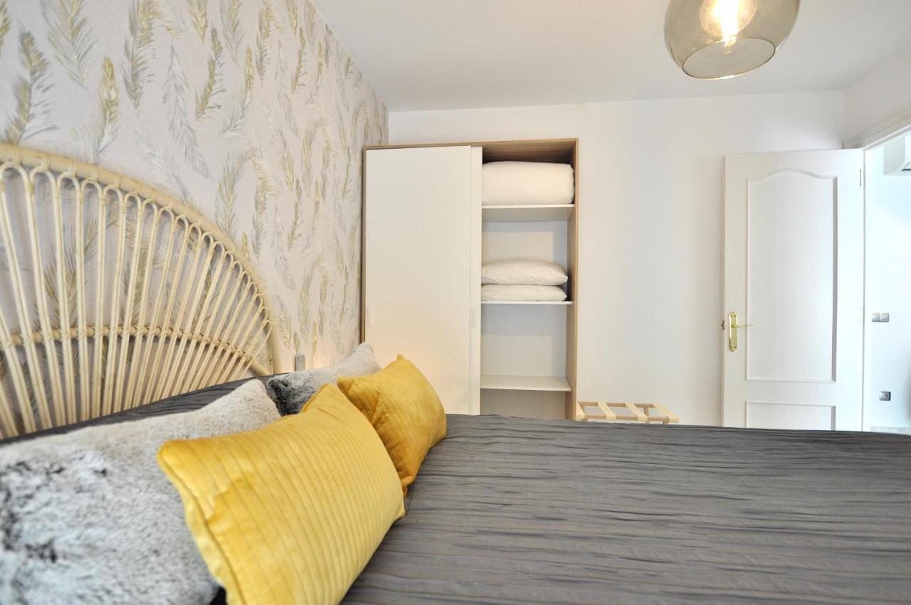 Luminoso Y Coqueto Apartamento Con Jardin Malaga Bagian luar foto