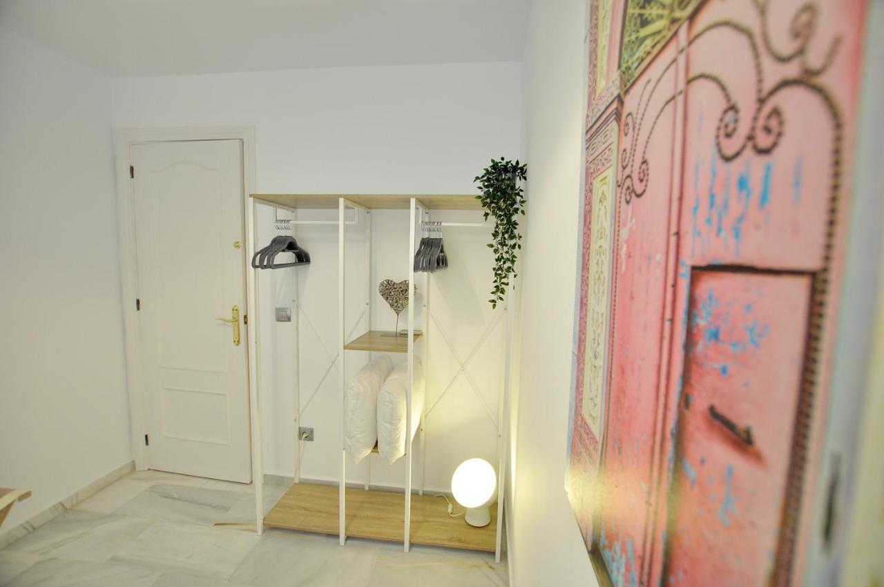 Luminoso Y Coqueto Apartamento Con Jardin Malaga Bagian luar foto